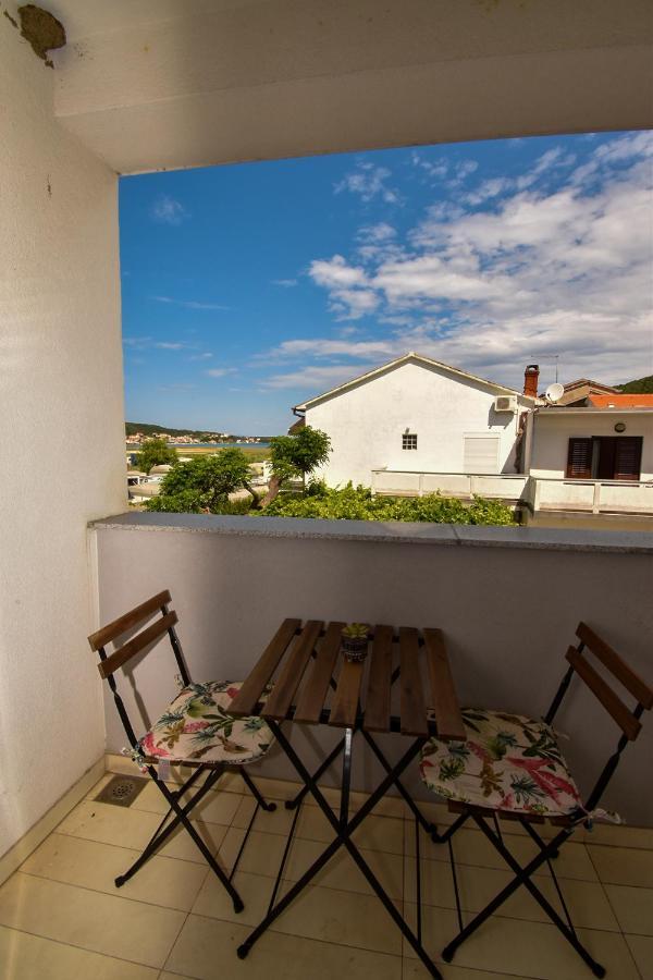 Apartman Belisima Deluxe Supetarska Draga Exterior photo